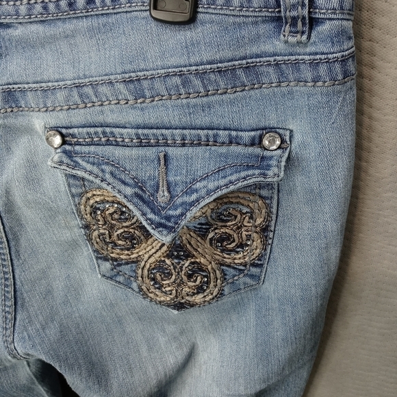 Nine West Vintage America 'Missy' women's bootcut blue jeans with rhinestones an - Picture 3 of 9